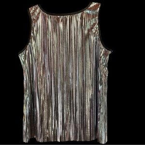Carlisle Plumeria Metallic Silver Sleeveless Top NWT Size 8
